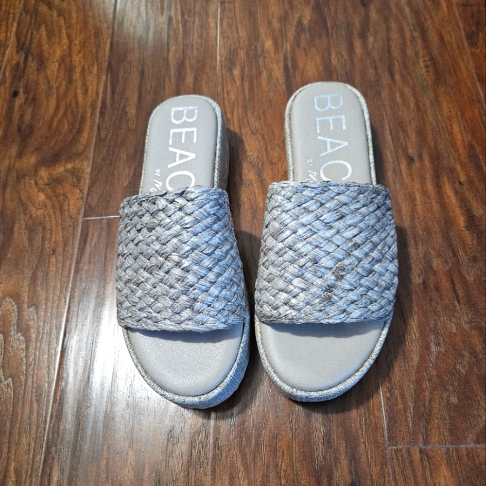 Beach by Matisse Slide Wedge Sandals Gray 9M